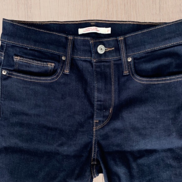 Levi’s slimming skinny ankle jeans 27 - Picture 8 of 14